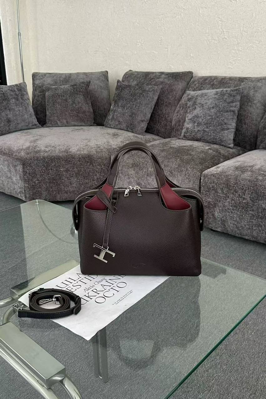 TODS
110 dhs✅

Zain143
♥️♥️♥️