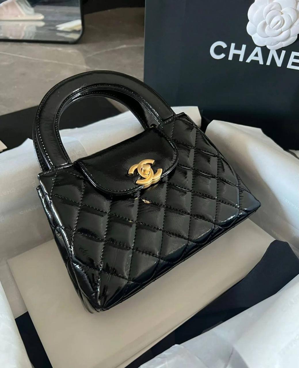 🎉 Discount 💓 Chanel kelly
1️⃣ First quality +🎁
Size :  23 ~ 20 * 12.5 cm
80 dhs🪙🌺
with box🎁

Limit Stock

Zain115
♥️♥️♥️