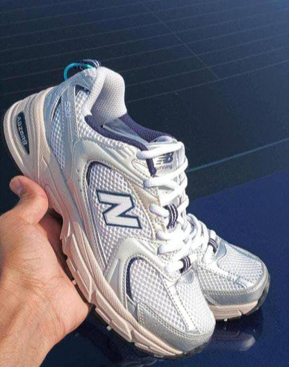 New balance 530
Size:36 to 45
110 dhs❤️

Zain241
♥️♥️♥️