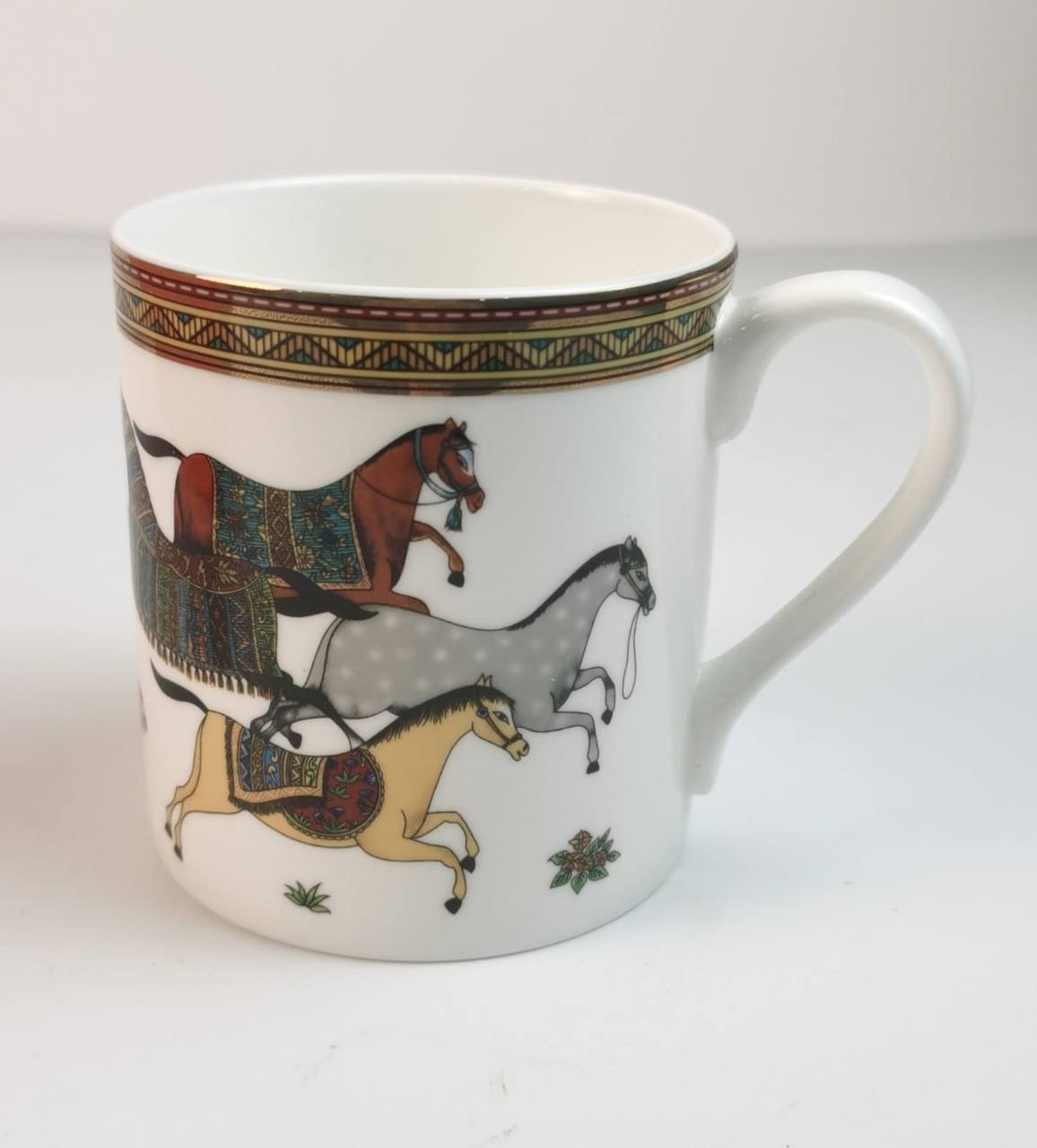 Branded mugs 

75 dhs

Zain205
♥️♥️♥️