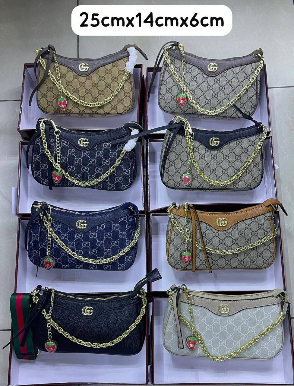 Gucci
100 dhs✅ 
with box

Zain72
♥️♥️♥️