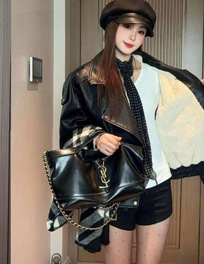 YSL 
GOOD QUALITY 
120 dhs🇦🇪🇦🇪

Zain295
♥️♥️♥️