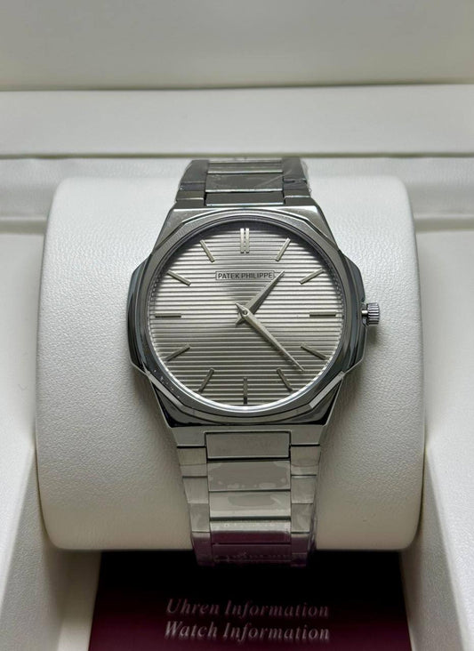 PATEK PHILIPPE SLIM MEN
*GOOD QUALITY*
*WEIGHT LESS CHAIN*
120 dhs💓
*BATTERY*

Zain29
♥️♥️♥️