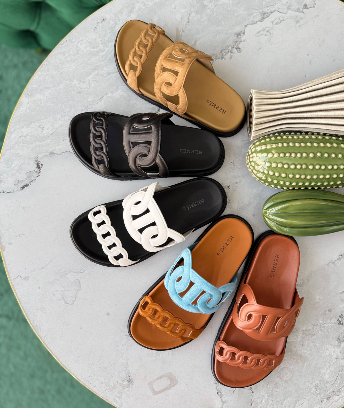 Hermes

Vip quality

Size 36 to 42

430 dhs🇦🇪🇦🇪
Zain113
♥️♥️♥️