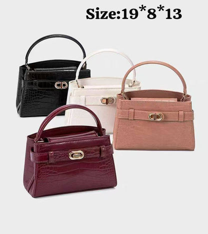 CK

100 dhs🪙🌺

with box
🎁🎁🎁

Super high quality
CHARLES &KEITH

Zain07
♥️♥️♥️