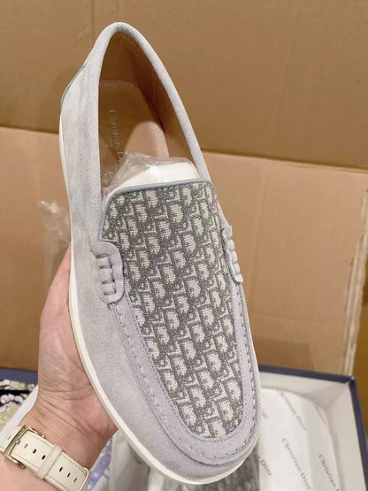 Dior Shoes For Men,
High Quality,Today Arrived 
Size 40 To 45
150 dhs✅

Zain120
♥️♥️♥️