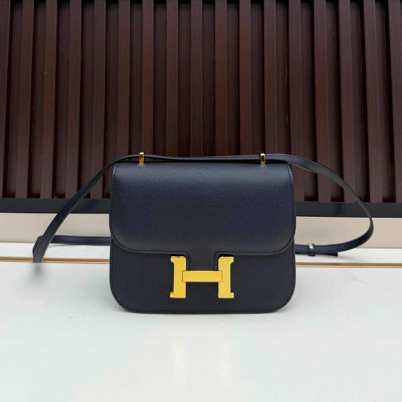 HERMES 
GOOD QUALITY 
WITH BOX 
110 dhs🇦🇪🇦🇪
19 CM

Zain295
♥️♥️♥️