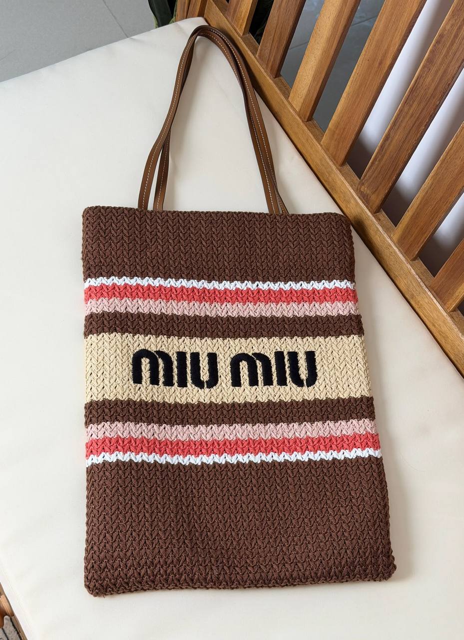 MIU MIU
Super Master Quality ⚡️
Size 32CM📏
For Price 👇 WhatsApp✅
0568585901 
0507557372
0552275751 Owner Zain 👌

Zain321
♥️♥️♥️