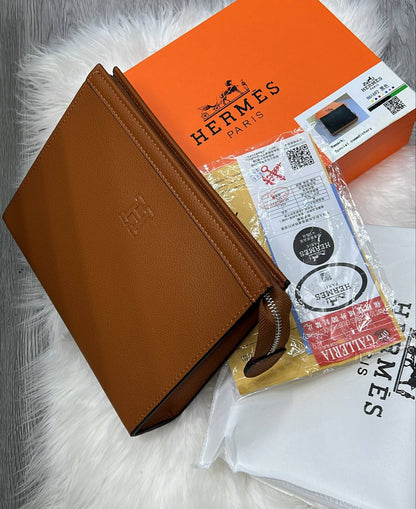 Hermes

85 dhs🇦🇪🇦🇪🇦🇪

good quality
Zain182
♥️♥️♥️