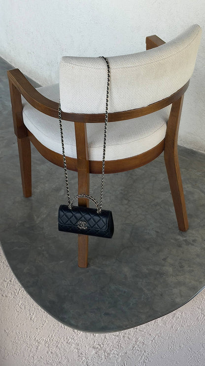 New collection ⚜️
CHANEL 💚
VIP quality 💎
Chanel flap top handle ✨
Size : 19 cm
For Price 👇 WhatsApp✅
0568585901 
0507557372
0552275751 Owner Zain 👌

Zain336
♥️♥️♥️