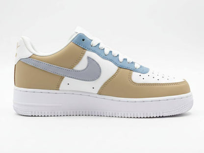 Nike
Size 40 to 45 
95 dhs

Zain27
♥️♥️♥️