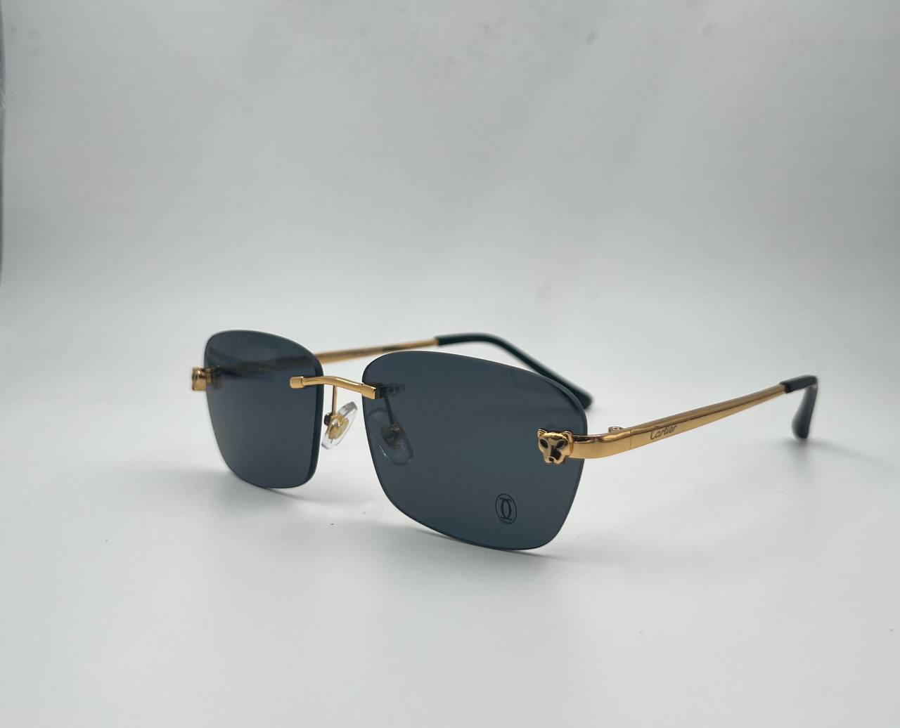 Cartier
Sunglasses 🕶️ 
good quality 💯
With master box 🗃️ 
50 dhs🪙🌨️

Zain273
♥️♥️♥️