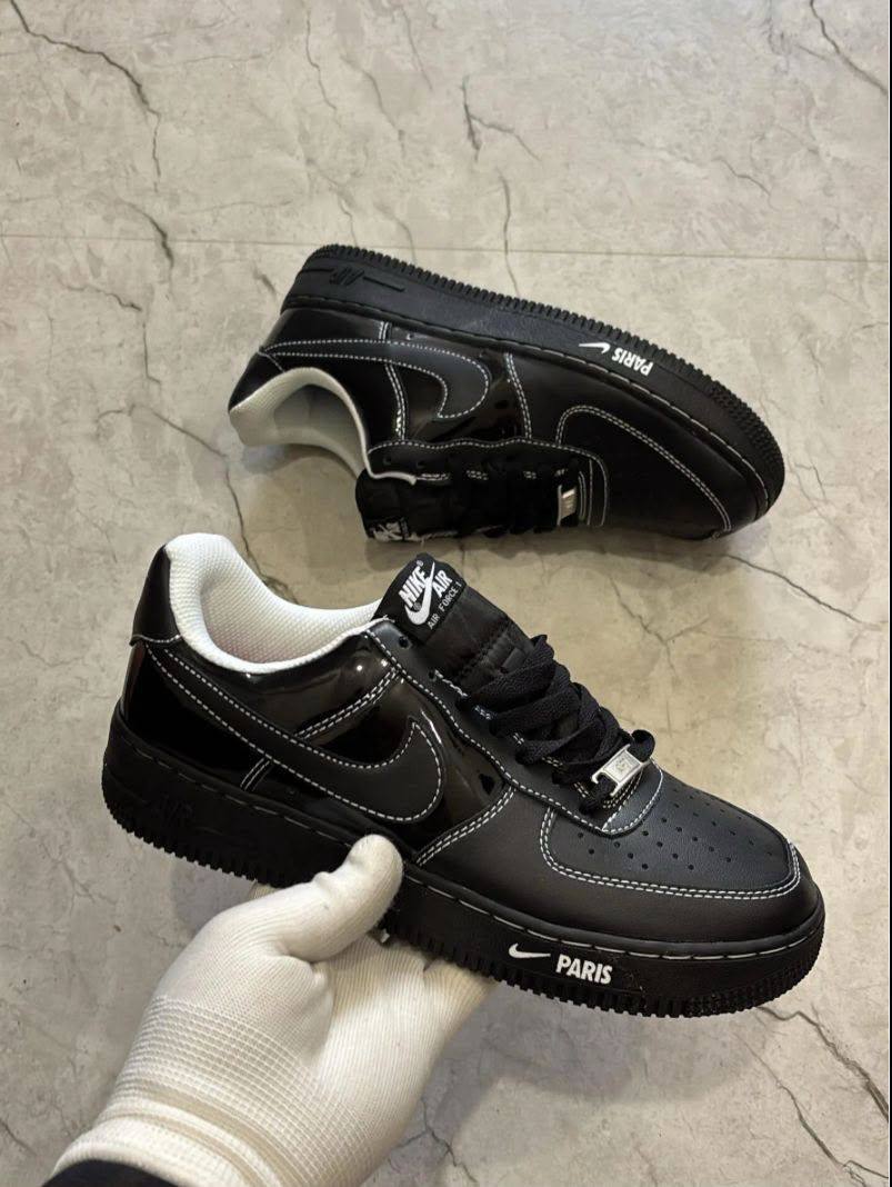 Nike
Size 40 To 45 
110 dhs✅

Zain183
♥️♥️♥️