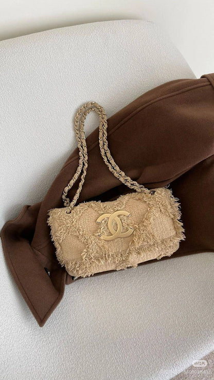 Chanel
 Super master quality 
For Price 👇 WhatsApp✅
0568585901 
0507557372
0552275751 Owner Zain 👌

Zain315
❣️❣️❣️