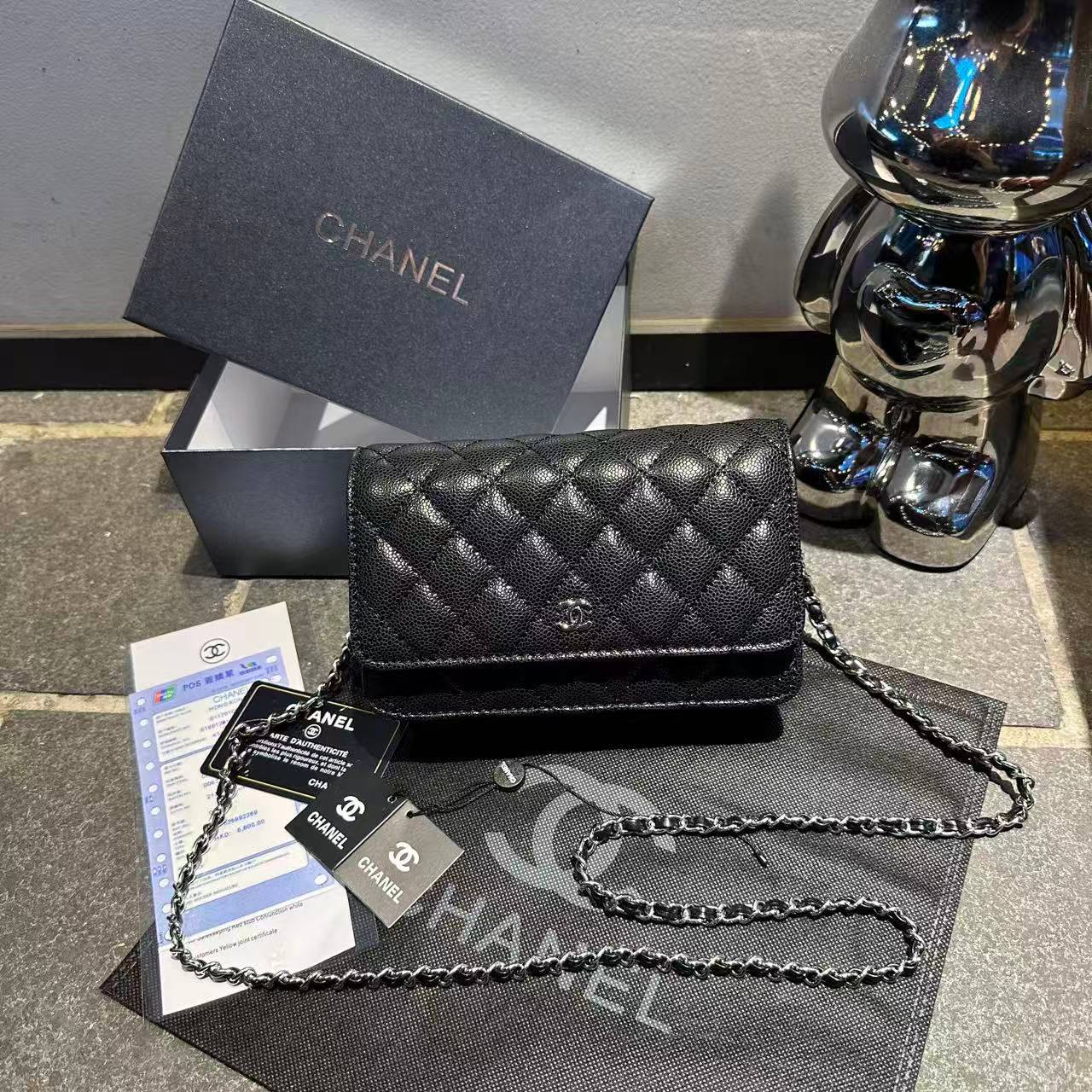 Chanel
withbox 
95 dhs🇦🇪🇦🇪

Zain143
♥️♥️♥️