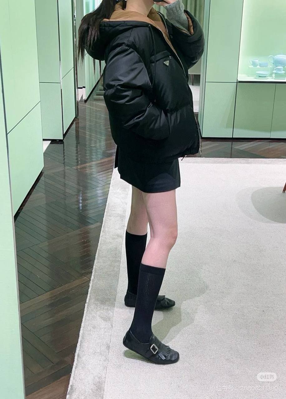 *New collections 💕💕 
310 dhs🪙💚
*good  quality  
*Sizes:S M L * 
*AVAILABL winter jacket

Zain231
♥️♥️♥️