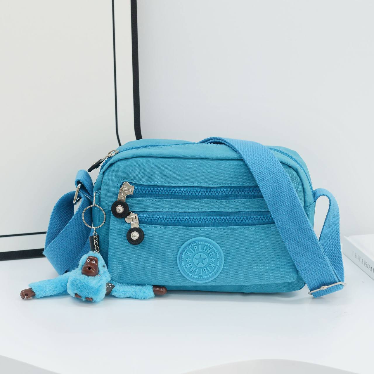 KIPLING 
GOOD QUALITY
50 dhs✅

Zain39
♥️♥️♥️