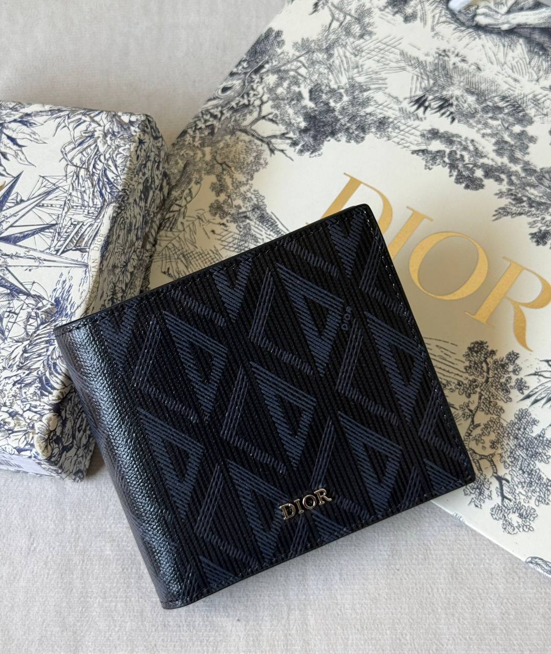 💝  *Dior*💝
💝*Super Master*💝
300 dhs🪙🌨️

Zain275
♥️♥️♥️