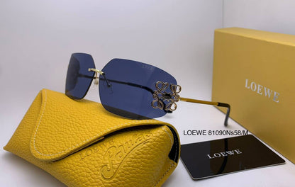 Loewe
70 dhs💓

Zain126
♥️♥️♥️