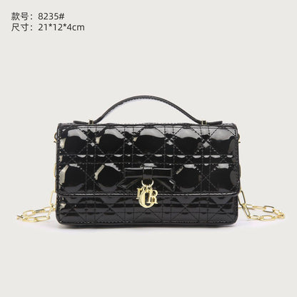 Dior  
120 dhs💓
with box 
🎁🎁🎁

Good quality 

Zain253
♥️♥️♥️