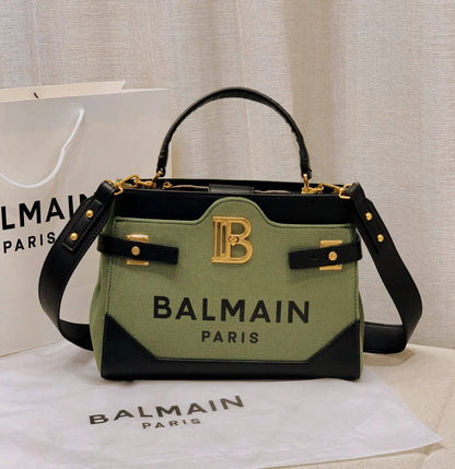 BALMAIN  COPY ONE 
NEW CAME WITH BOX 
155 dhs✅

Zain295
♥️♥️♥️