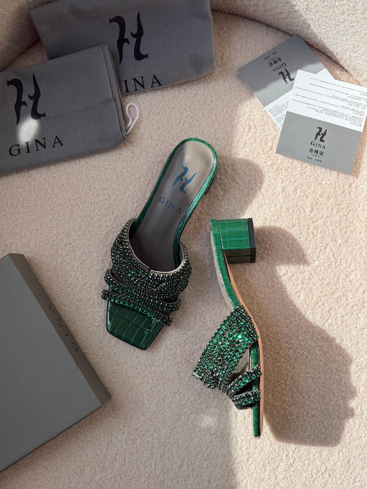 𝐆𝐈𝐍𝐀 ⚡️
𝐀𝐀𝐀 𝐐𝐔𝐀𝐋𝐈𝐓𝐘 💫
𝐬𝐢𝐳𝐞: 36 𝐭𝐨 42 
450 dhs💓

Zain81
♥️♥️♥️
