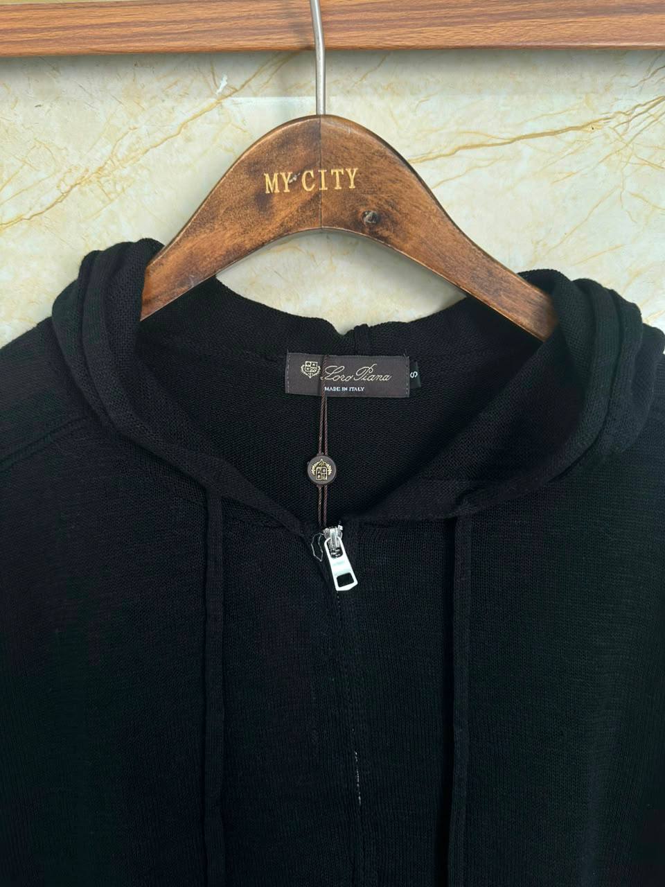 LORO PIANA

Women’s Hoodie
Master Quality 

SML
400 dhs🇦🇪🇦🇪🇦🇪

Zain276
♥️♥️♥️