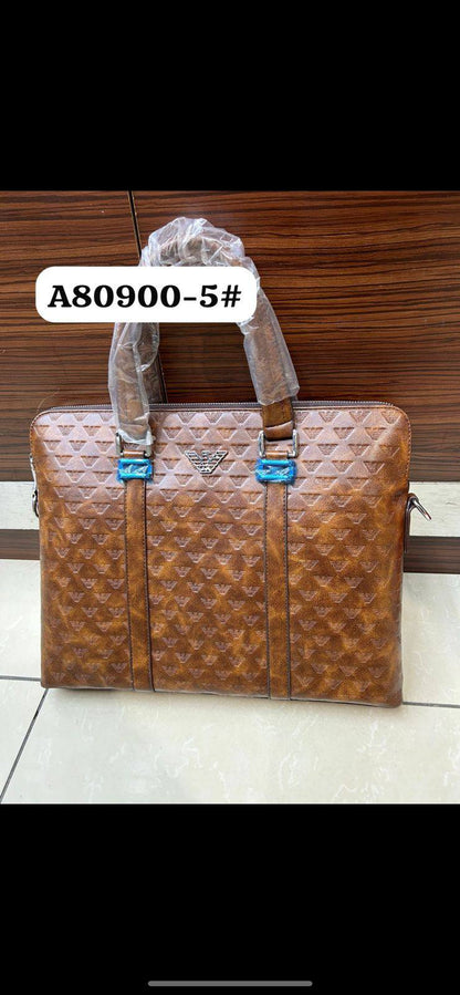 Laptop bag 
85 dhs💓

Zain190
♥️♥️♥️