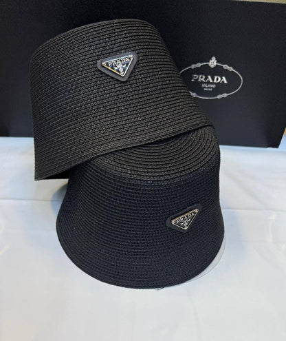 Hat
60 dhs✅

Zain93
♥️♥️♥️