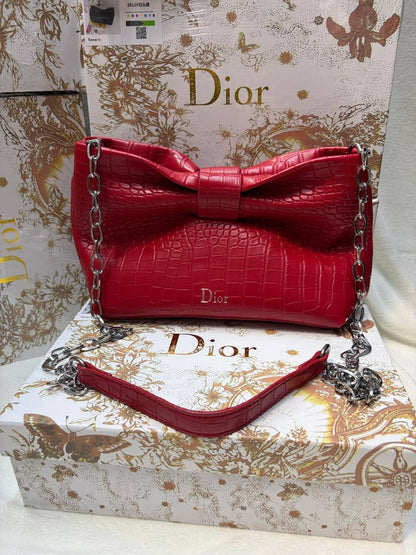 Dior 
Medium Bow Bag
95 dhs✅

Zain265
♥️♥️♥️