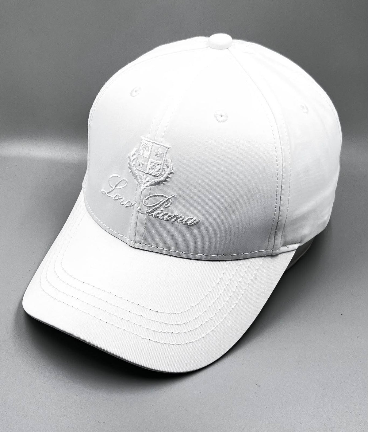 Caps
Loro piana

35 dhs🇦🇪🇦🇪

Zain182
♥️♥️♥️