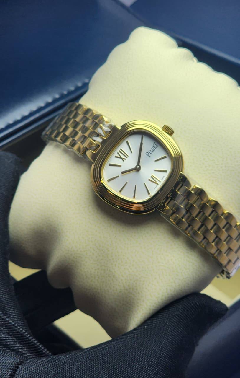 Piaget watch for ladies 
good quality 
260 dhs🪙🖤

Zain59
♥️♥️♥️