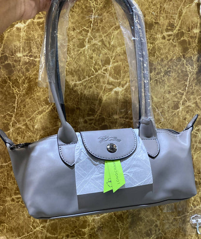 Long Champ
85 dhs✅

Zain190
♥️♥️♥️