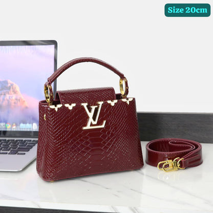 LV
Good quality 
with box 
🎁🎁🎁

120 dhs✅

Zain186
♥️♥️♥️