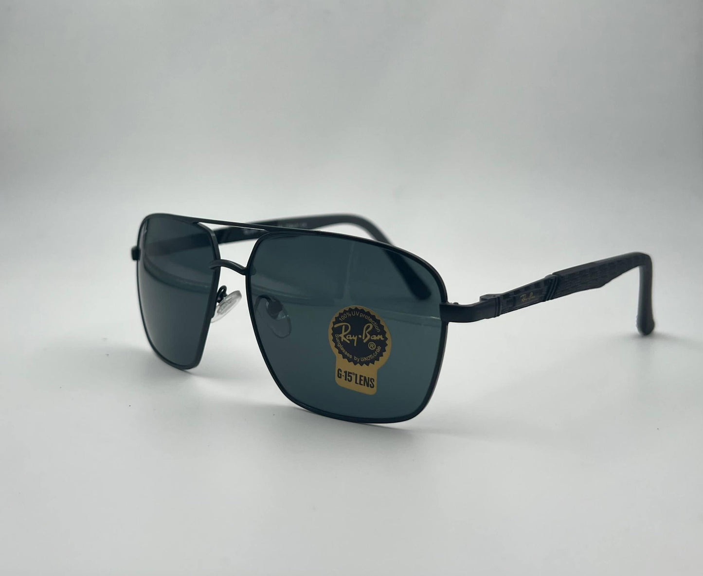 RayBan

Sunglasses 🕶️ 

good quality 💯

With master box 🗃️ 
50 dhs❣️

Zain273
♥️♥️♥️