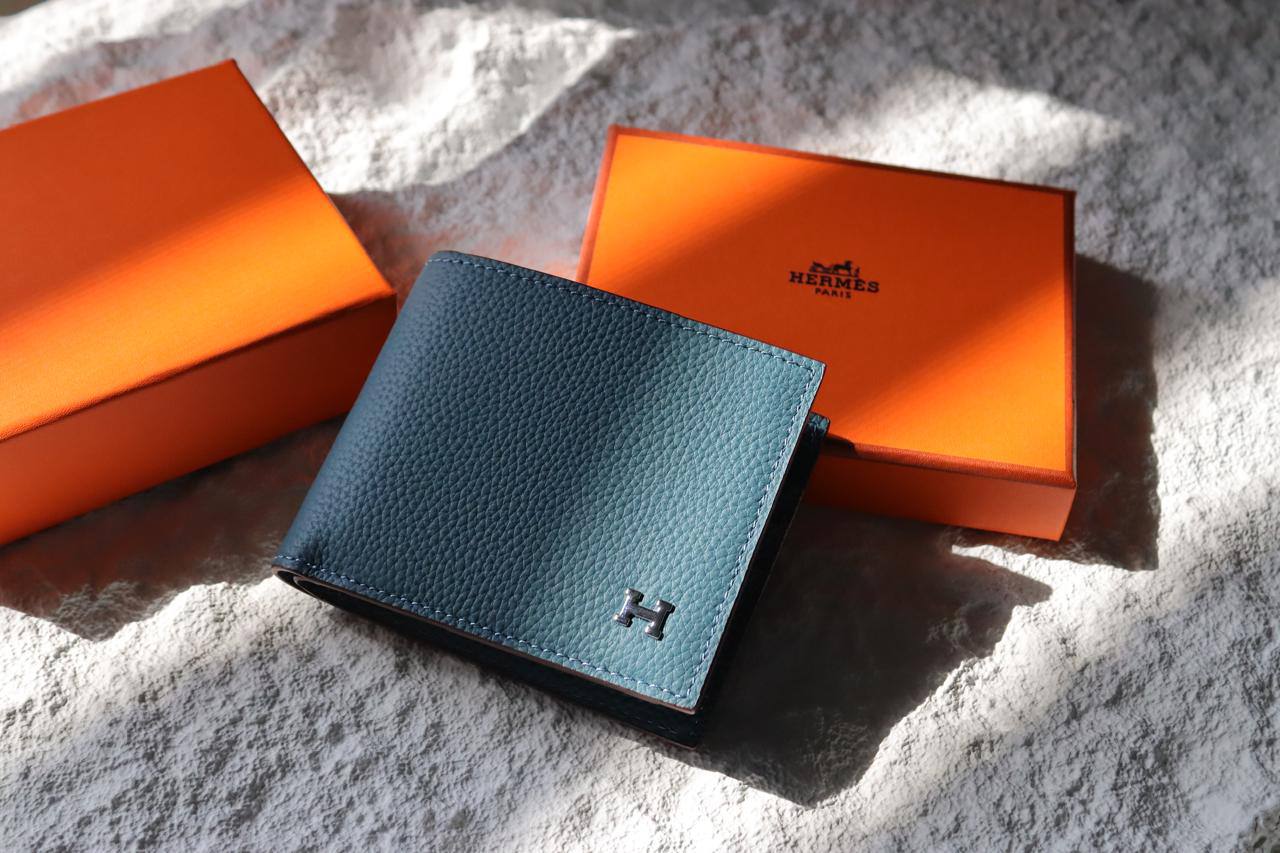 Hermes Wallets
Supper Master 
140 dhs🇦🇪

Zain33
♥️♥️♥️