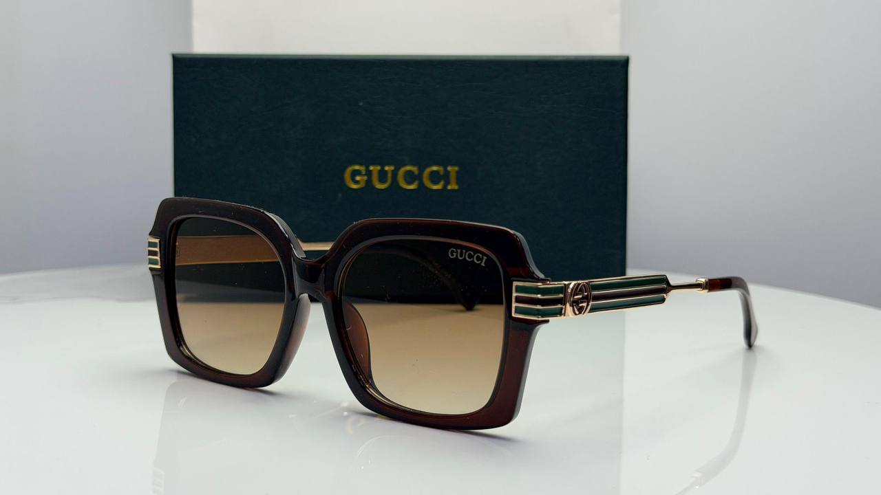 Gucci - Versace - Celine
65 dhs✅

Zain182
♥️♥️♥️