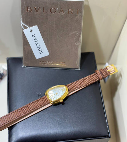 BVLGARI
For Ladies
340 dhs❣️

___WITH BOX_____❒
🎁🎁🎁

Zain108
♥️♥️♥️