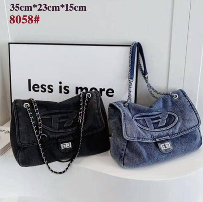 DIESEL 
GOOD QUALITY 
120 dhs💓

Zain17
♥️♥️♥️
