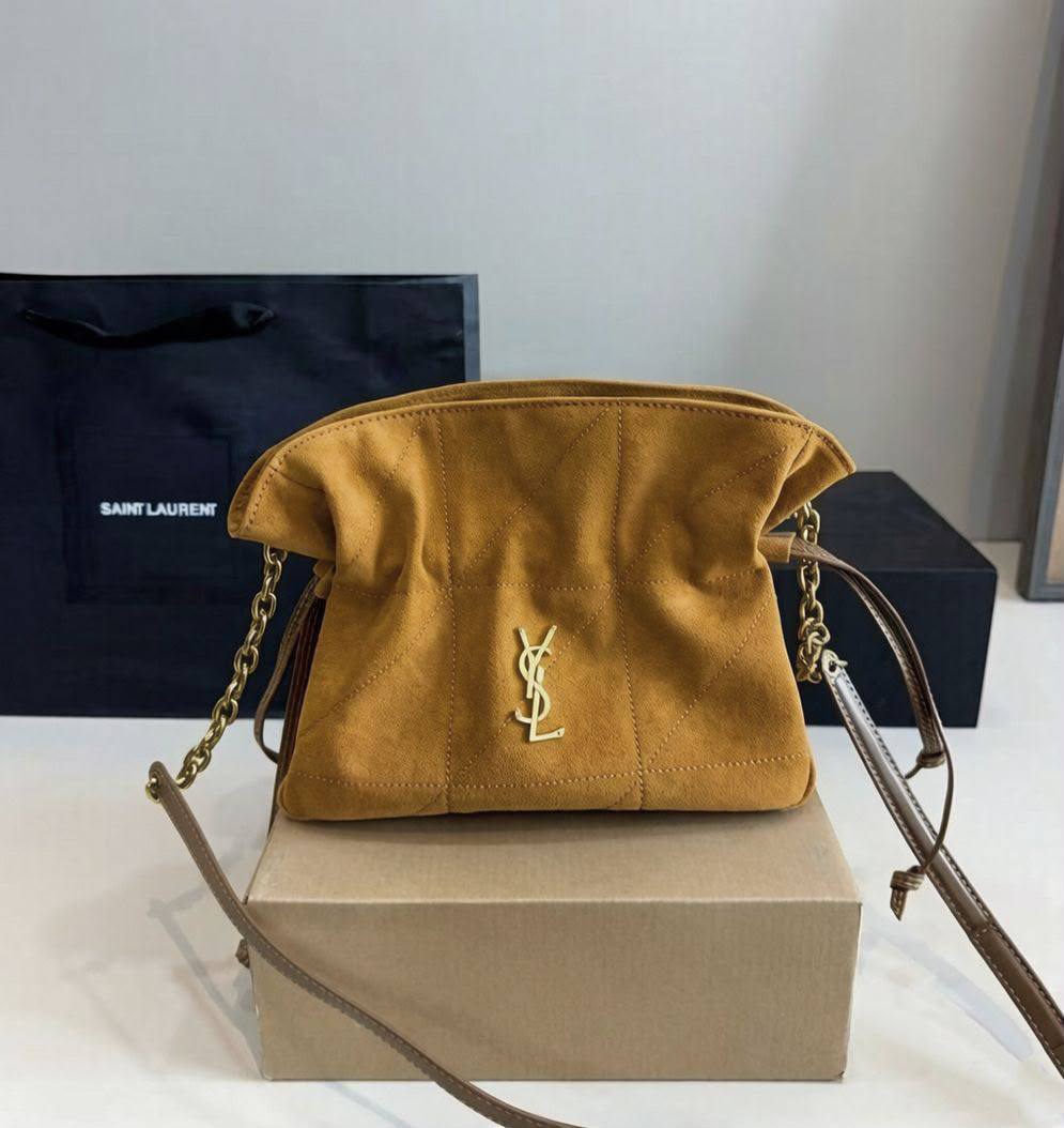 YSL 
 SMALL SIZE 

WITH BOX
🎁🎁🎁

90 dhs✅

Zain39
♥️♥️♥️