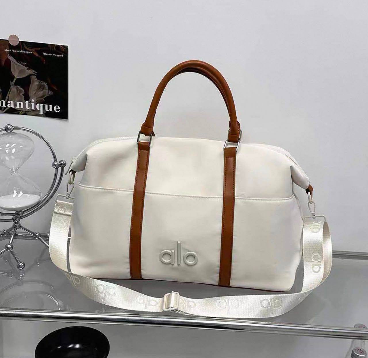 Alo
85 dhs💓
Good-quality 

Zain35
♥️♥️♥️