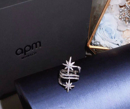 Apm 
Ring 💍 size 👇
6,7,8,9
Master quality 💯
With normal boxes 📦 
50 dhs✅

With master box 🗃️ 
70 dhs✅

Zain216
♥️♥️♥️
