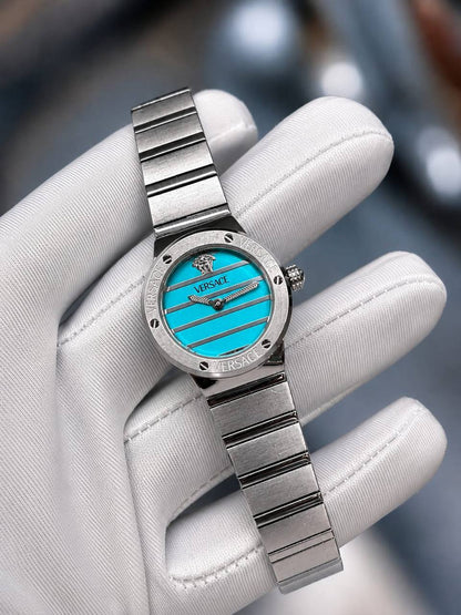 Versace 
watch for ladies 
good quality 
250 dhs💓

Zain59
♥️♥️♥️
