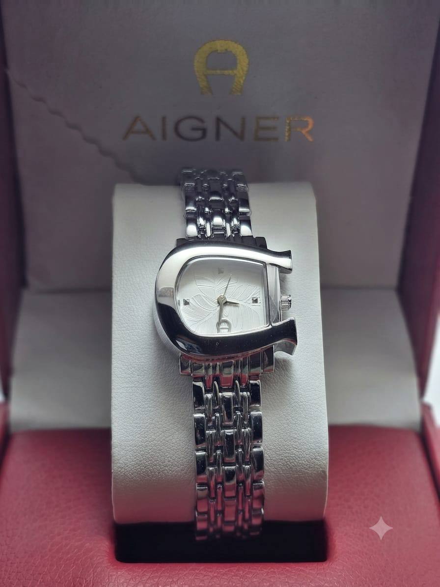 AIGNER
55 dhs🇦🇪🇦🇪

Zain29
♥️♥️