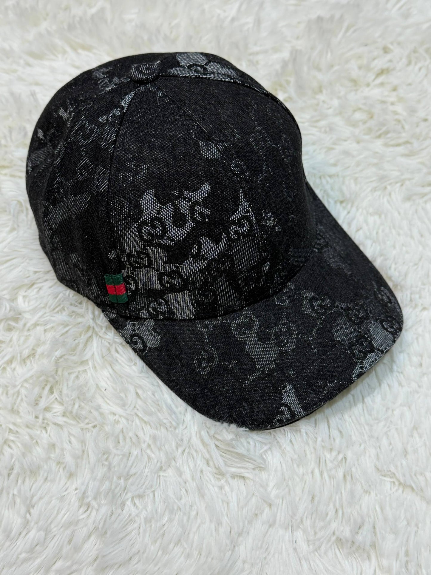 GUCCI CAP
💙*VVIP QUALITY*💙
190 dhs✅

Zain281
♥️♥️♥️
