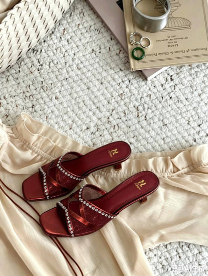 New
80 dhs🇦🇪🇦🇪

size 36 to 41

Zain161
♥️♥️♥️