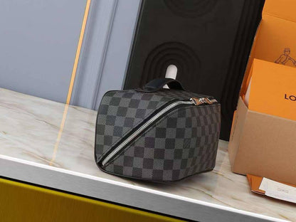Master Bags
For Price 👇 WhatsApp✅
0568585901 
0507557372
0552275751 Owner Zain 👌

Zain10
♥️♥️♥️