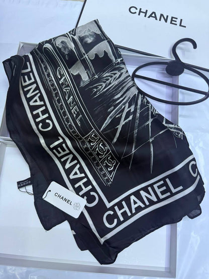 Silk scarf 🧣
40 dhs💓

Zain93
♥️♥️♥️