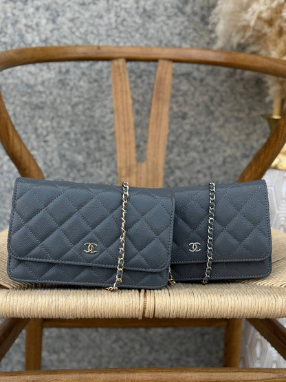 CHANEL
19cm
290 dhs✅
Top quality
With box🎁

Zain167
♥️♥️♥️