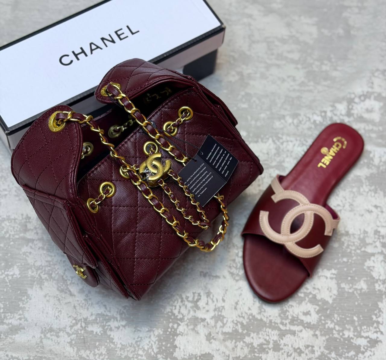 Chanel set

200 dhs

Zain175
♥️♥️♥️